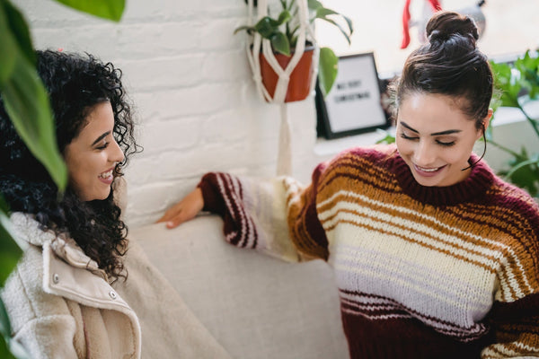 two women with verbal dyspraxia chatting