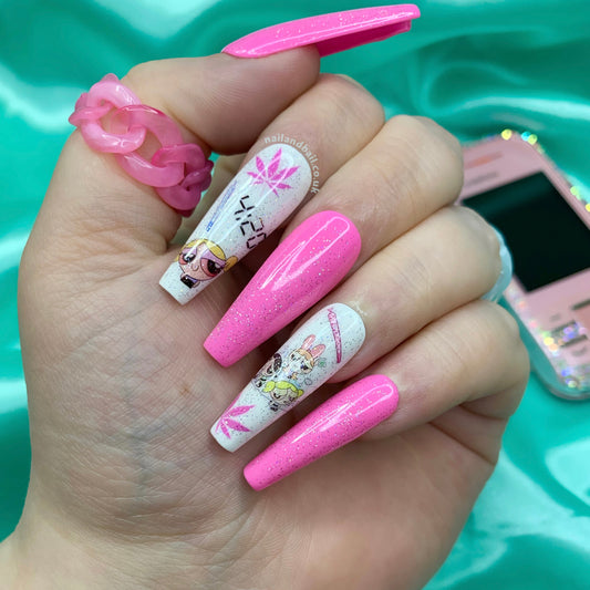 Hello Kitty x Louis Vuitton Press On Nails 😍💅🩷, Gallery posted by Nail  & Bail
