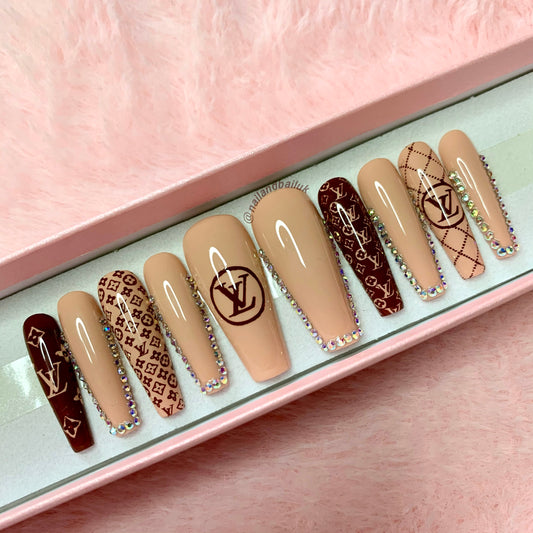 Louis Vuitton nails  Louis vuitton nails, Short acrylic nails