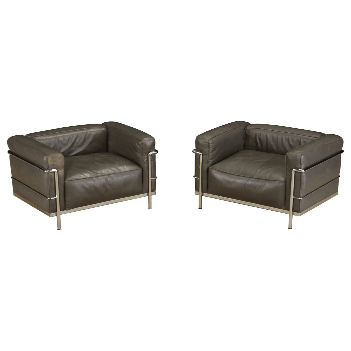 Early Year Grey Leather 'LC3' Club Chairs by Le Corbusier for Cassina, Signed