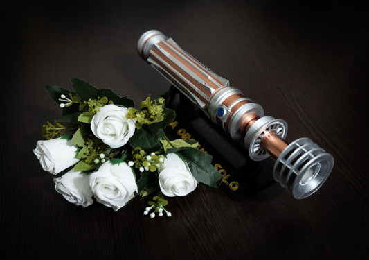 Wedding bouquet holder inspired by Leia's lightsaber hilt - Shop Tasha's  craft Dried Flowers & Bouquets - Pinkoi