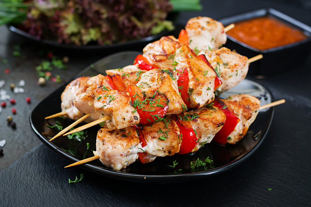 skewers-chicken-chiche-taouk-laban-cucumber-Lebanese