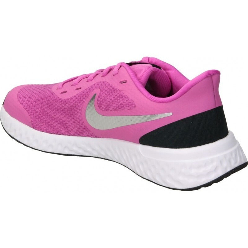 nike revolution gs girl