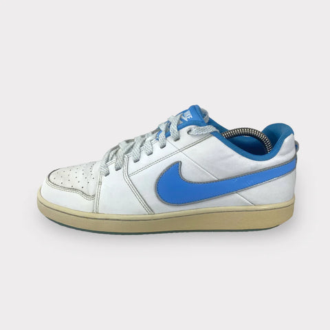 tweedehands NIKE BACKBOARD LL - MAAT 42