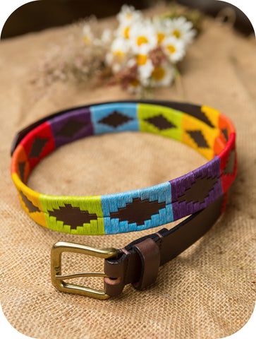 belt on hessian with flowers