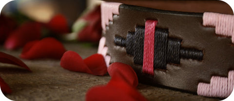 belt with rose petals