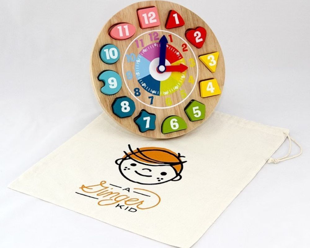 Puzzle clock design