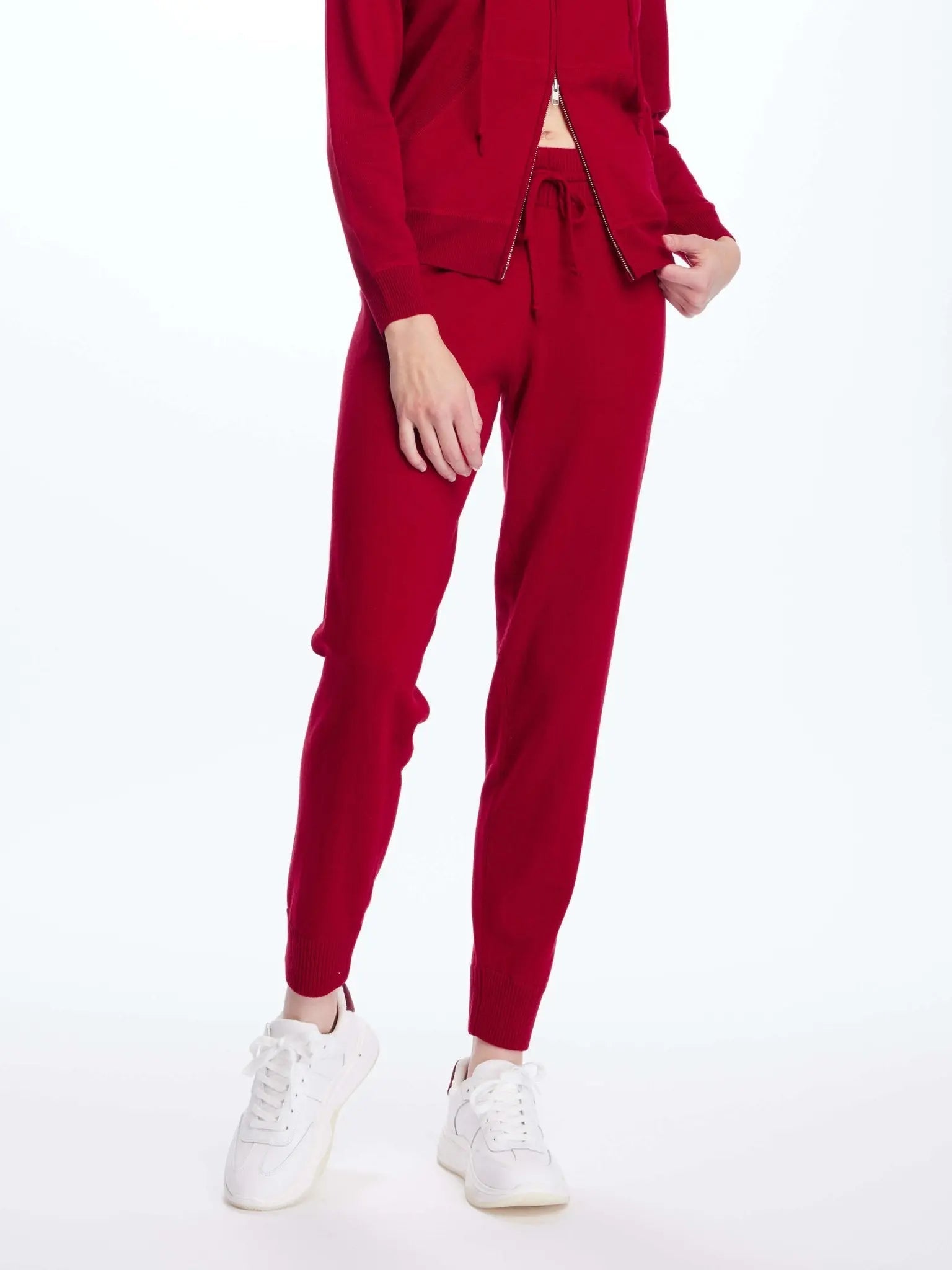 Image of Women's Cashmere Sweatpant In Red