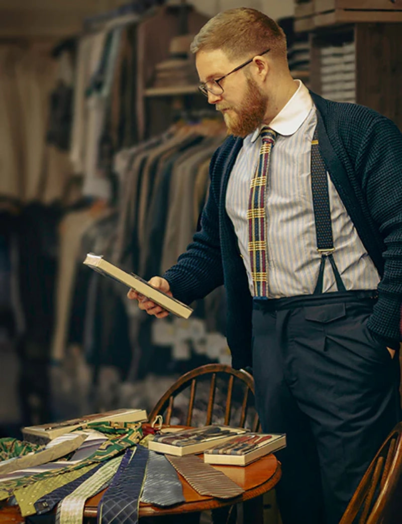 Ben Ready To Help Revival Shoppers