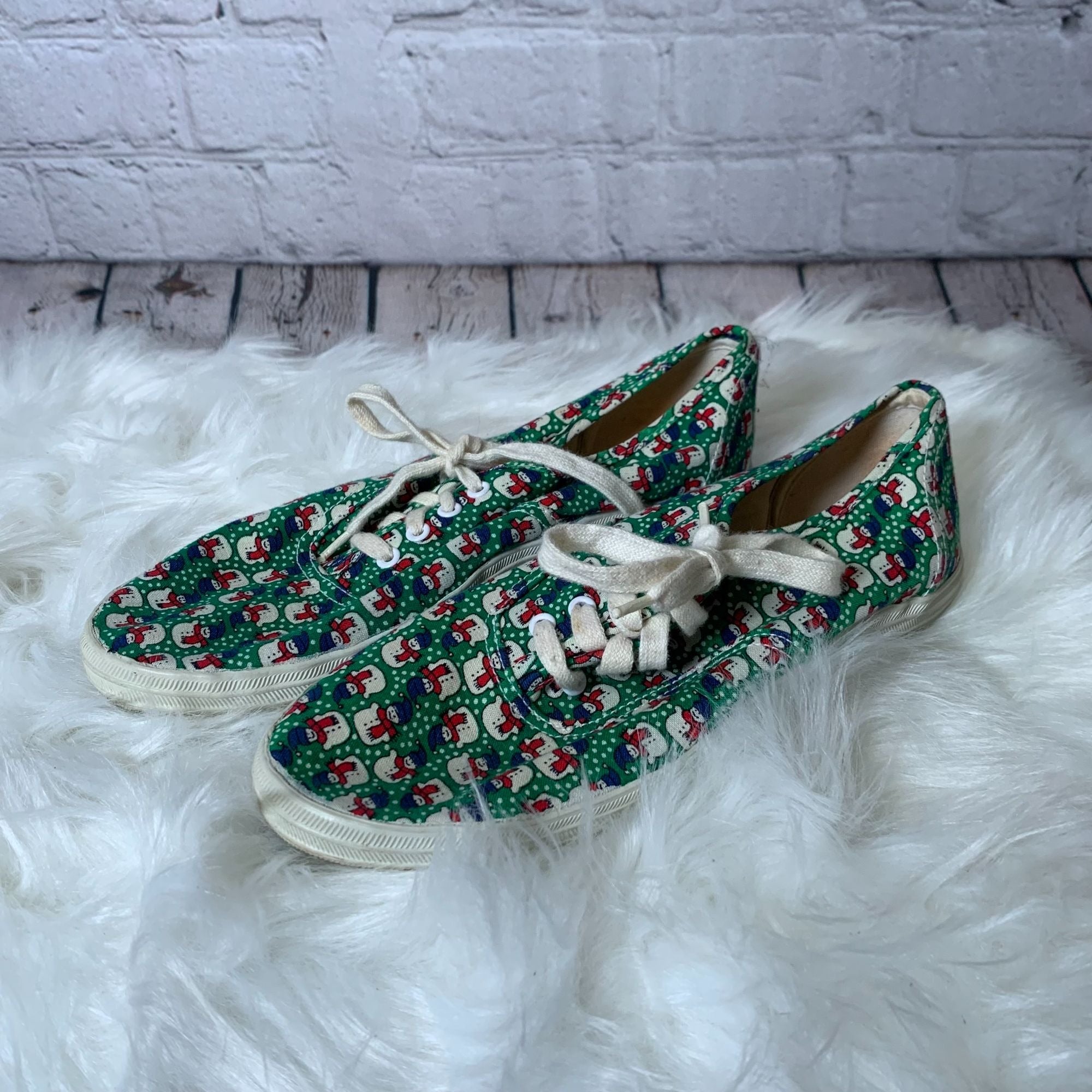 Snowman Shoes Size 7