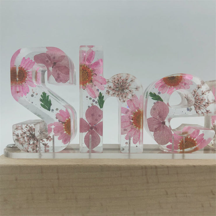 dried flowers resin name letter light