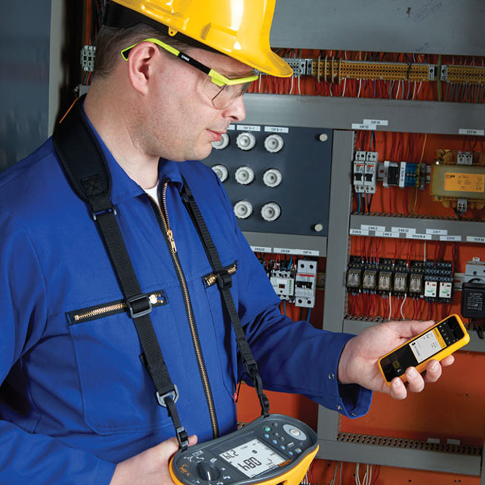 Fluke T5-1000 Voltage, Continuity and Current Tester, OpenJaw Design For  Current Measurements Without Metallic Contact, Includes Detachable Slim  Reach