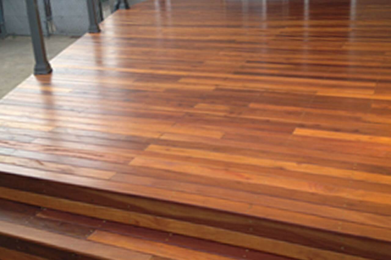 African Redwood Deck Coated With Sikkens Oil | Abbey Timber