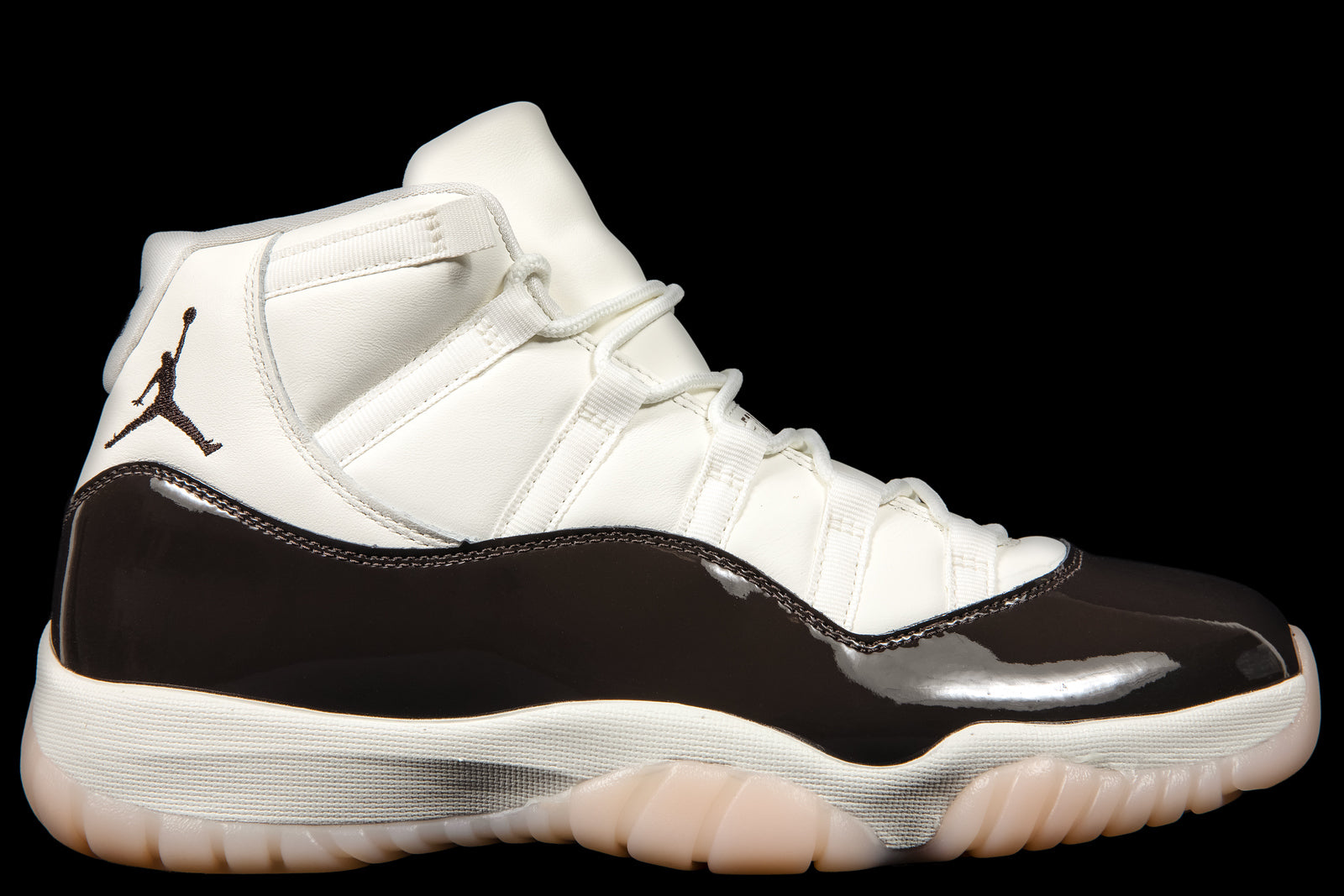 WOMENS AIR JORDAN 11 RETRO