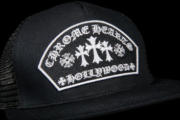 CHROME HEARTS CROSS HOLLYWOOD TRUCKER HAT