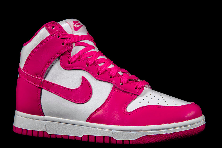 WOMENS NIKE DUNK HIGH