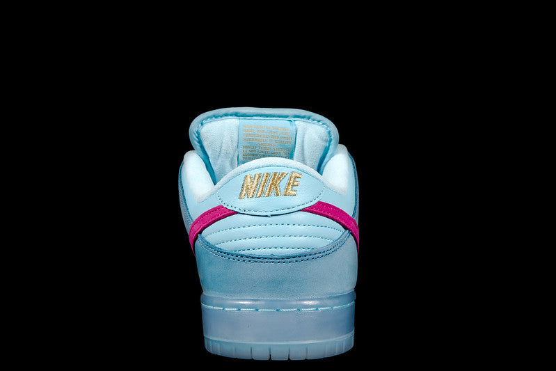 NIKE SB DUNK LOW PRO QS