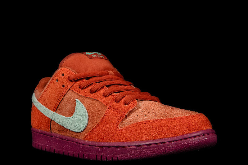 NIKE SB DUNK LOW PRO PRM