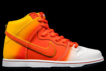 NIKE SB DUNK HIGH PRO