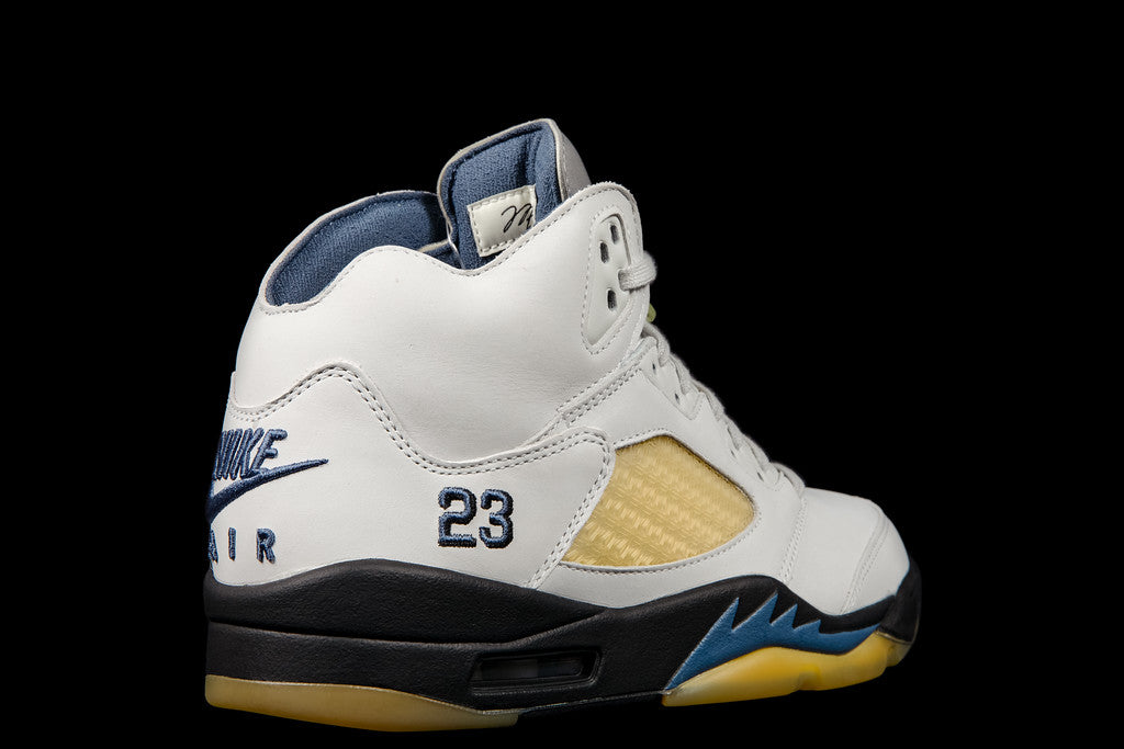 WOMENS AIR JORDAN 5 RETRO SP