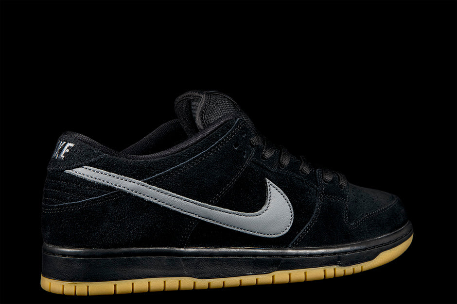 NIKE SB DUNK LOW PRO