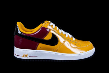 NIKE AIR FORCE 1 PREMIUM