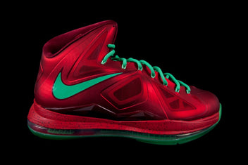 NIKE LEBRON X