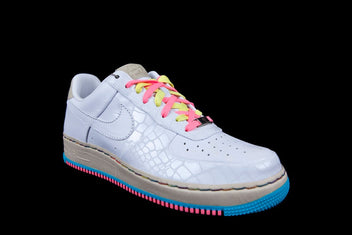 NIKE WOMENS AIR FORCE 1 SUPREME MCO I/O '07