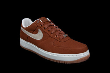 NIKE AIR FORCE 1 SUPREME `07