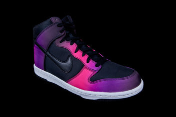 NIKE WOMENS DUNK HIGH PREMIUM