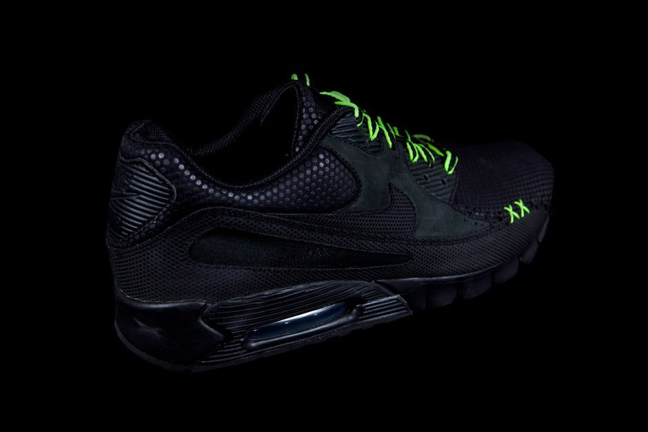 NIKE AIR MAX 90 CURRENT PREMIUM