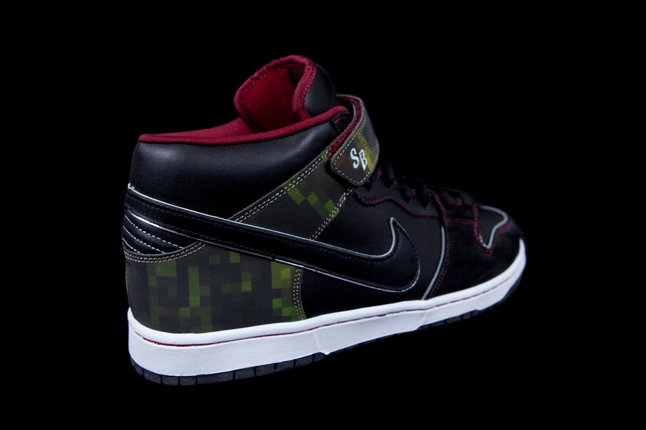 NIKE DUNK MID ELITE SB