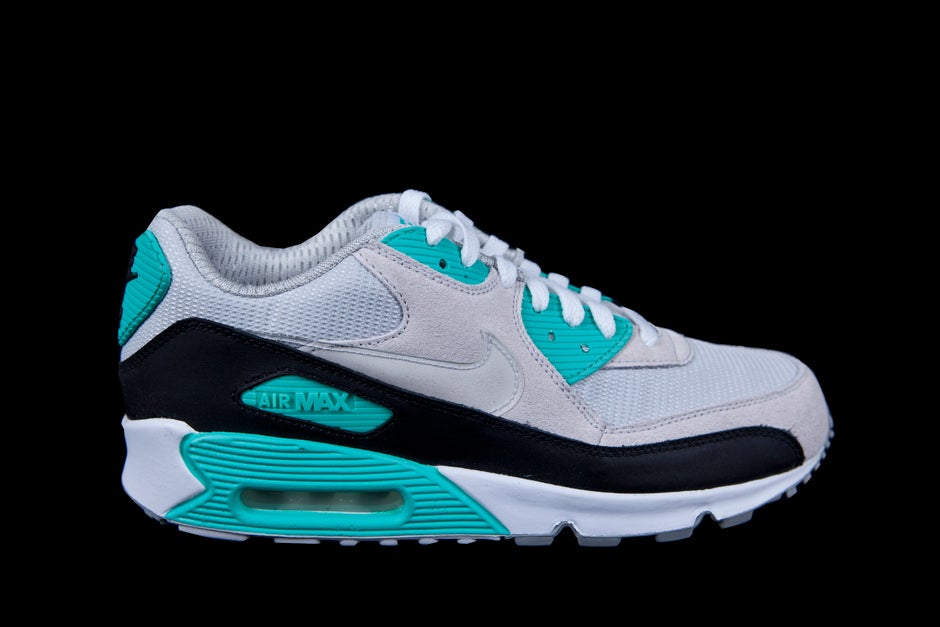 NIKE WOMENS AIR MAX 90 PREMIUM LE