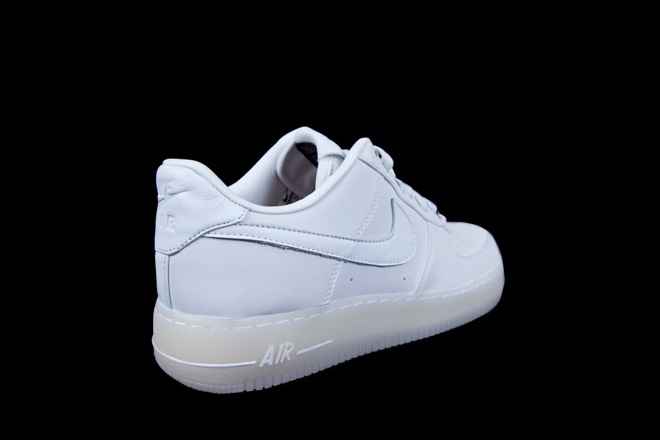 NIKE AIR FORCE 1 LOW PREMIUM '08 QS