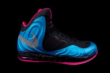 NIKE AIR MAX HYPERPOSITE