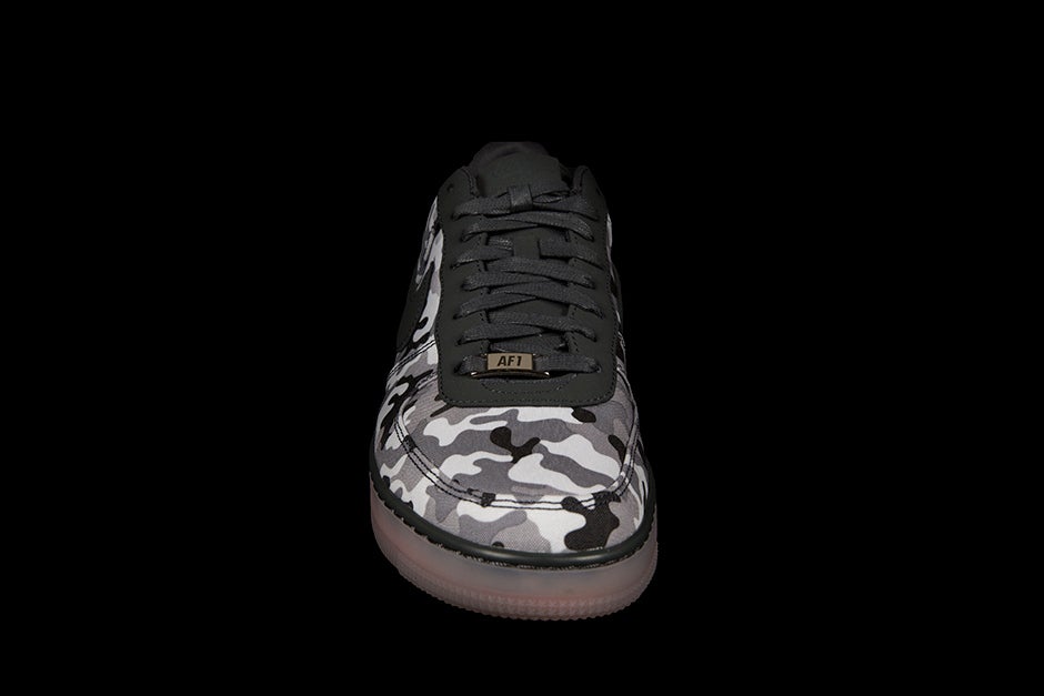 NIKE AIR FORCE 1 DOWNTOWN TXT QS