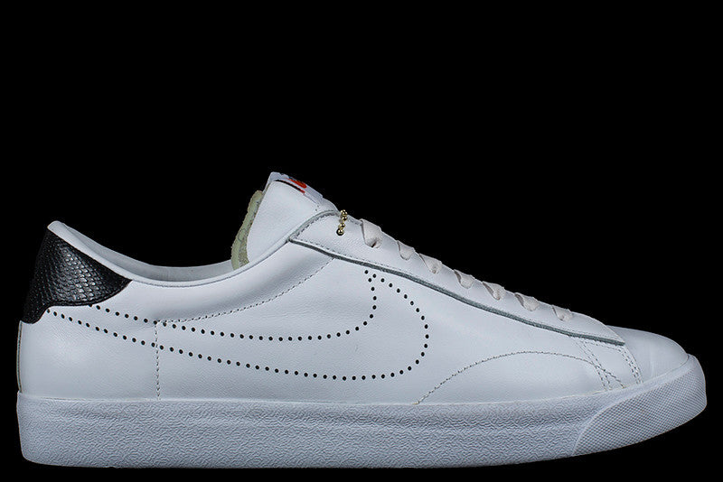 NTWRK - NIKE TENNIS CLASSIC FRAGMENT SP