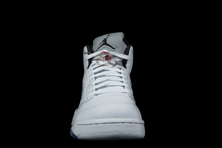 Supreme X Air Jordan 5 Retro 'White' - Air Jordan - 824371 101 - white/fire  red-black