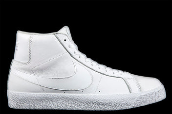 NIKE SB ZOOM BLAZER MID