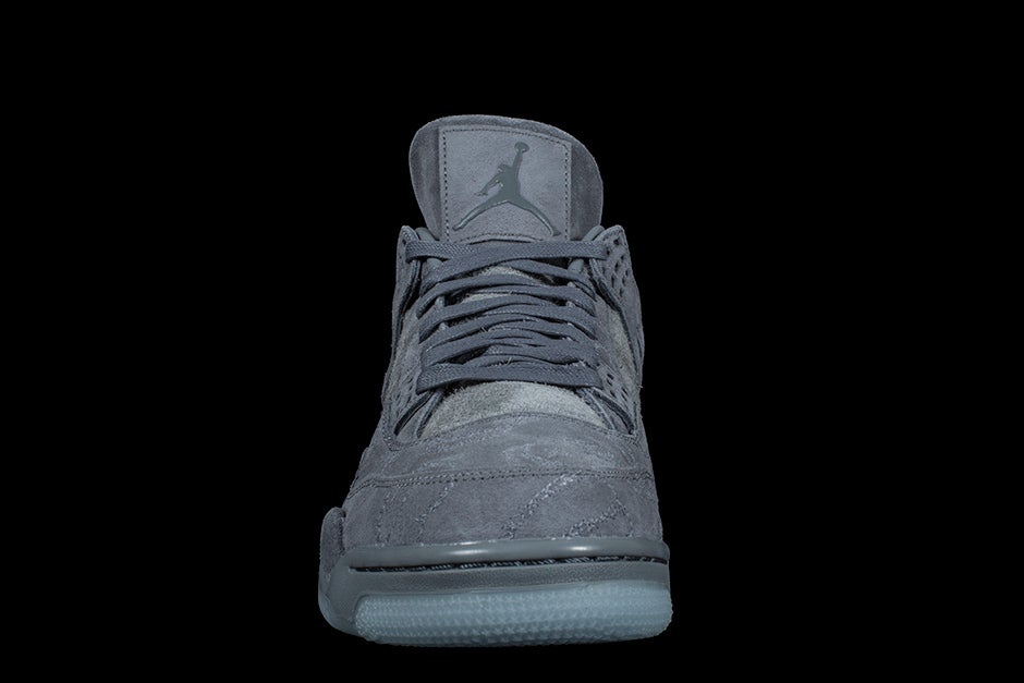 AIR JORDAN 4 RETRO KAWS