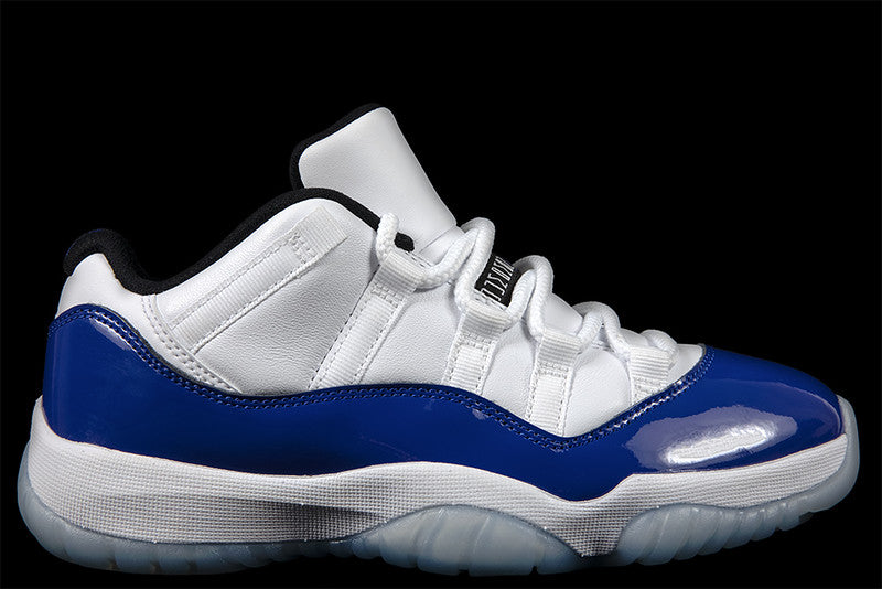 WOMENS AIR JORDAN 11 RETRO LOW