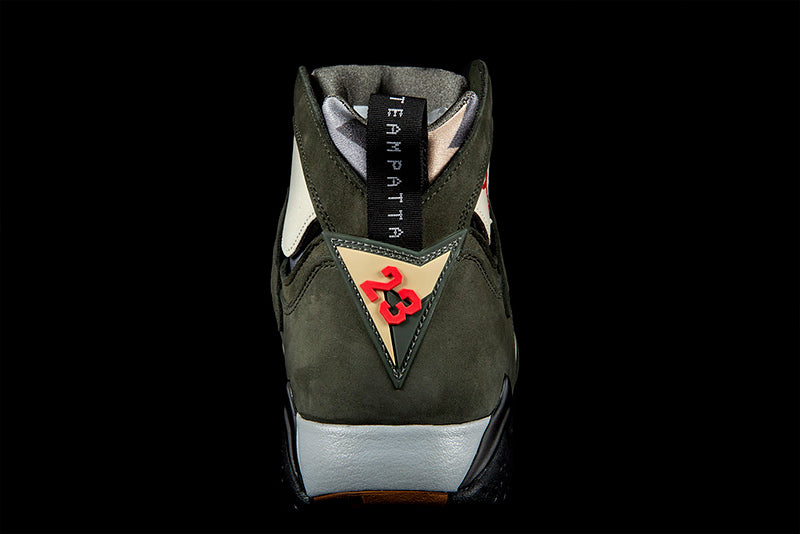 AIR JORDAN 7 RETRO PATTA