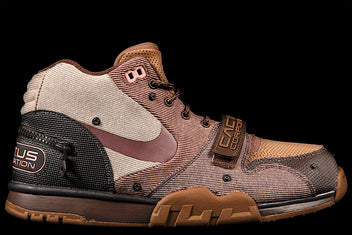 NIKE AIR TRAINER 1 / CJ