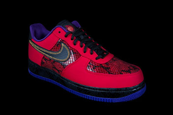 NIKE AIR FORCE 1 NG CMFT LW