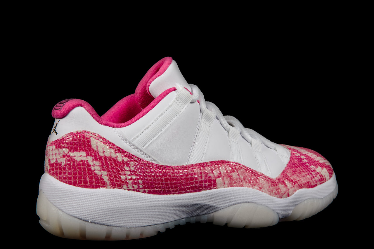 WOMENS AIR JORDAN 11 RETRO LOW