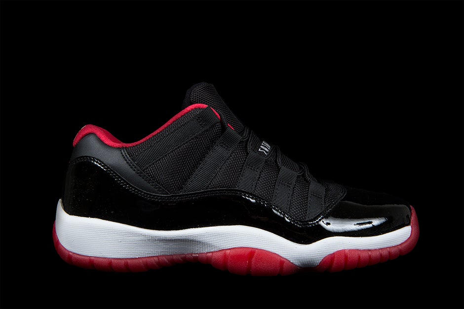 AIR JORDAN 11 RETRO LOW BG