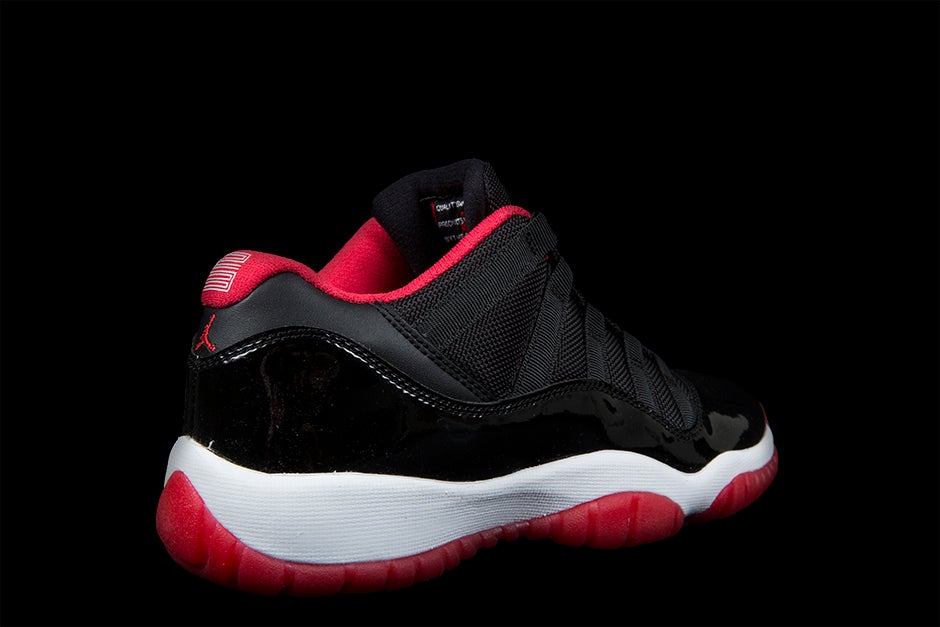 AIR JORDAN 11 RETRO LOW BG