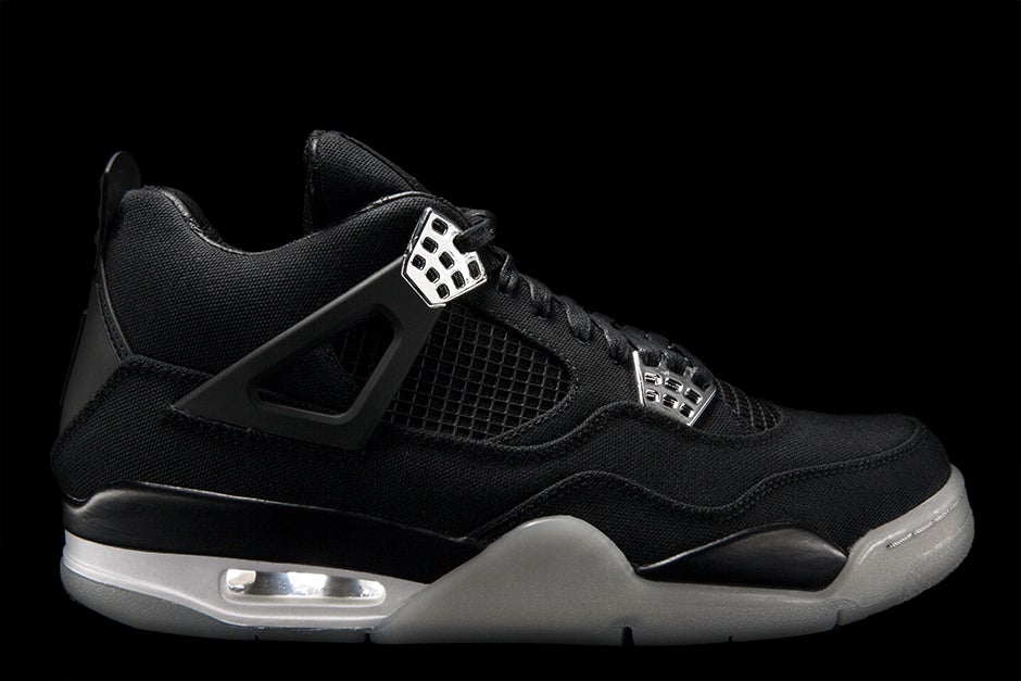 AIR JORDAN 4 RETRO PE