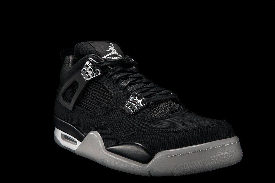 AIR JORDAN 4 RETRO PE