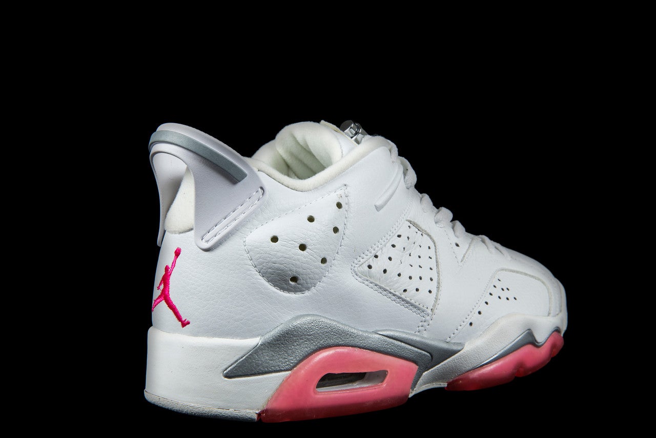 WOMENS AIR JORDAN 6 RETRO LOW